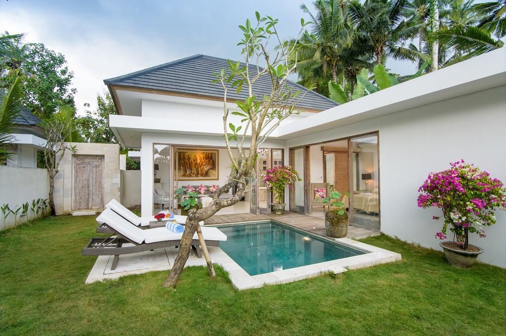 Bali Taman Sari Villas & Restaurant Pulukan Exterior photo
